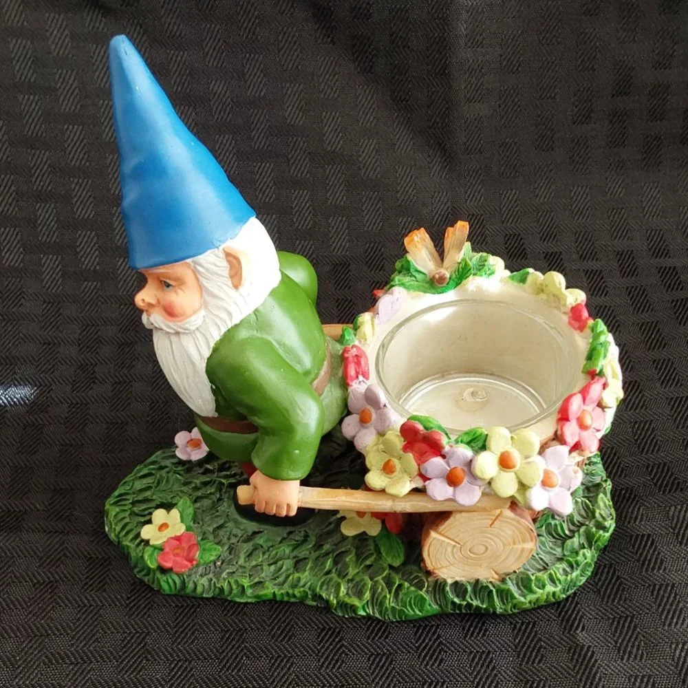 Yankee Candle Gnome‎ with Wheelbarrow